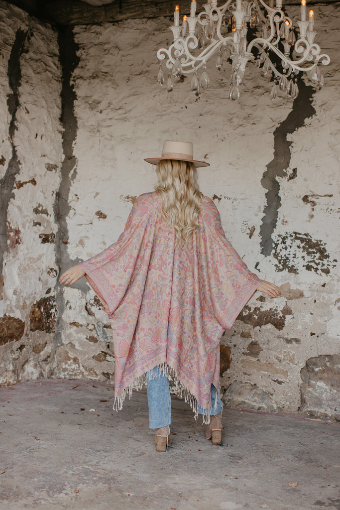 Butterfly Kisses Kimono - HONEYSUCKLE